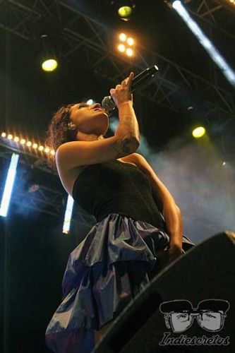 Ileana Calle 13 Alrumbo