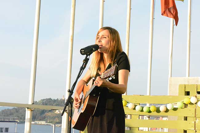 Zahara Live The Roof Vigo