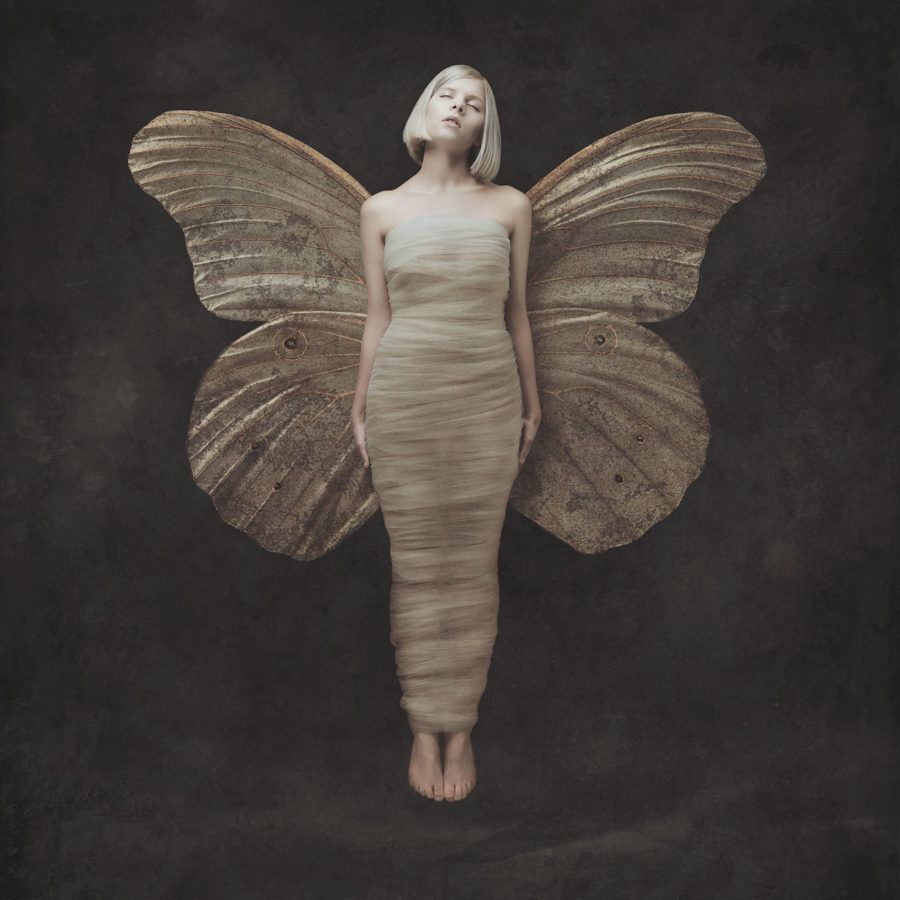 Aurora All My Demons Greeting Me As a Friend | Indiescretos Indie Español Aurora All My Demons Greeting Me As a Friend | Indiescretos Indie Español