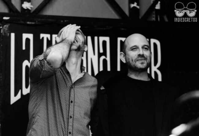 David Krahe y Josele Santiago - La Iguana Club (Vigo, 12/05/2016) @ Foto: Andrea Mariño para Indiescretos