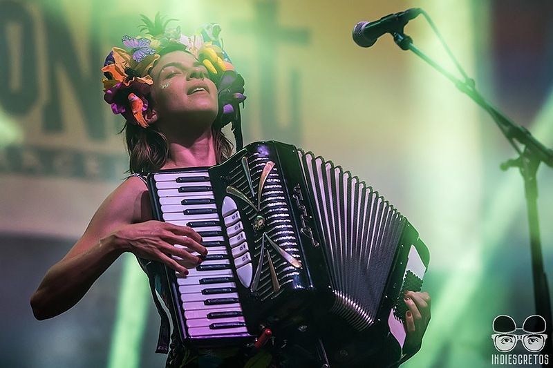 Bona Nit Barcelona 2016 Molotov Jukebox Natalia Tena | Indiescretos Noticias Indie Español Festivales Festival Entrada Entradas Ticket Tickets