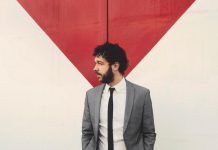 Galileo Galilei estrena las nuevas canciones de Carlos Siles