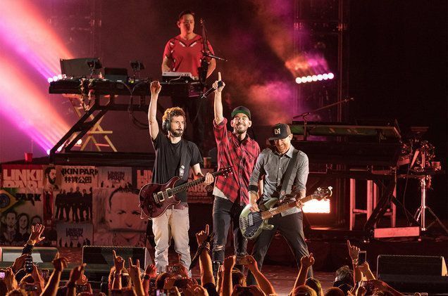 Linkin Park durante su último concierto (Fotografía de Billboard)