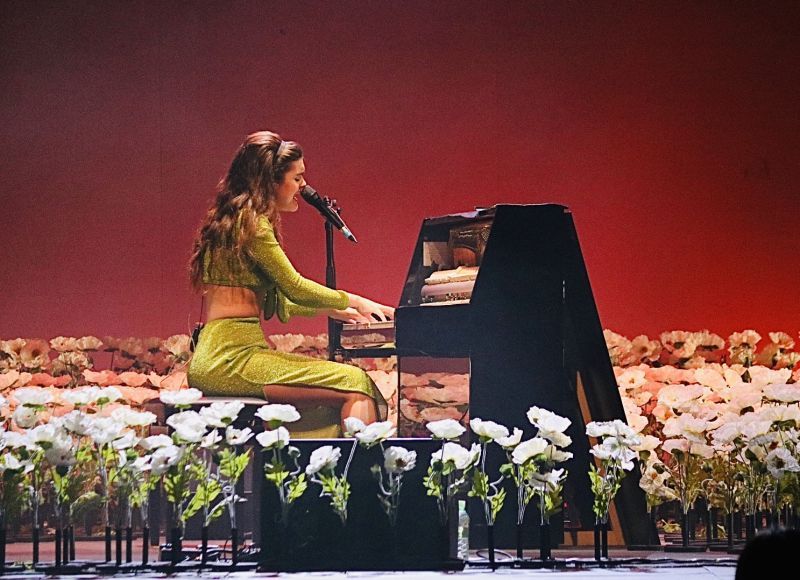 Amaia-circo-price-crismolinagphoto Amaia-circo-price-crismolinagphoto