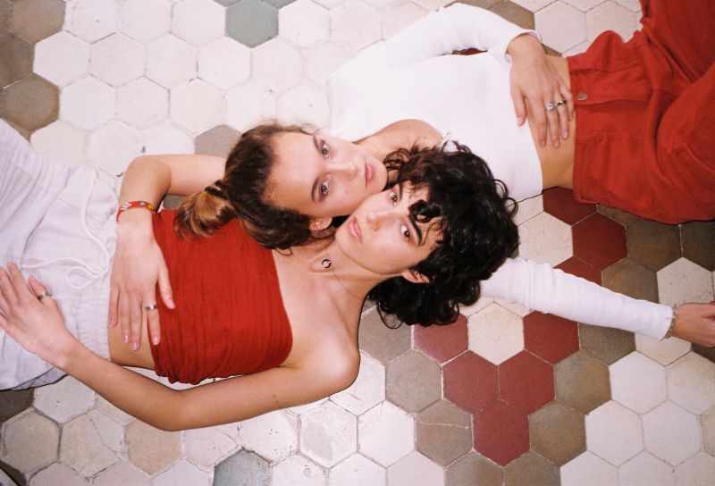 Amore y Paloma - A otra cosa Amore y Paloma - A otra cosa