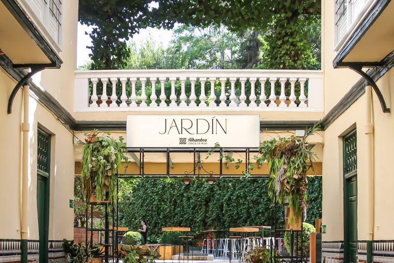 Jardín Alhambra_Sevilla Jardín Alhambra_Sevilla