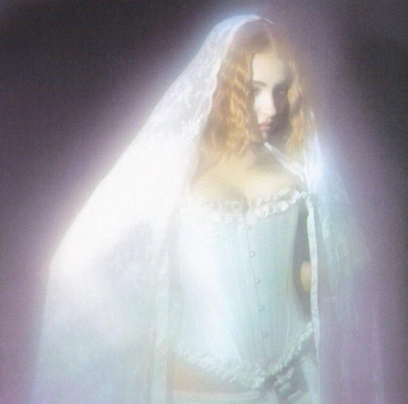 violeta-hodar-elxvenir